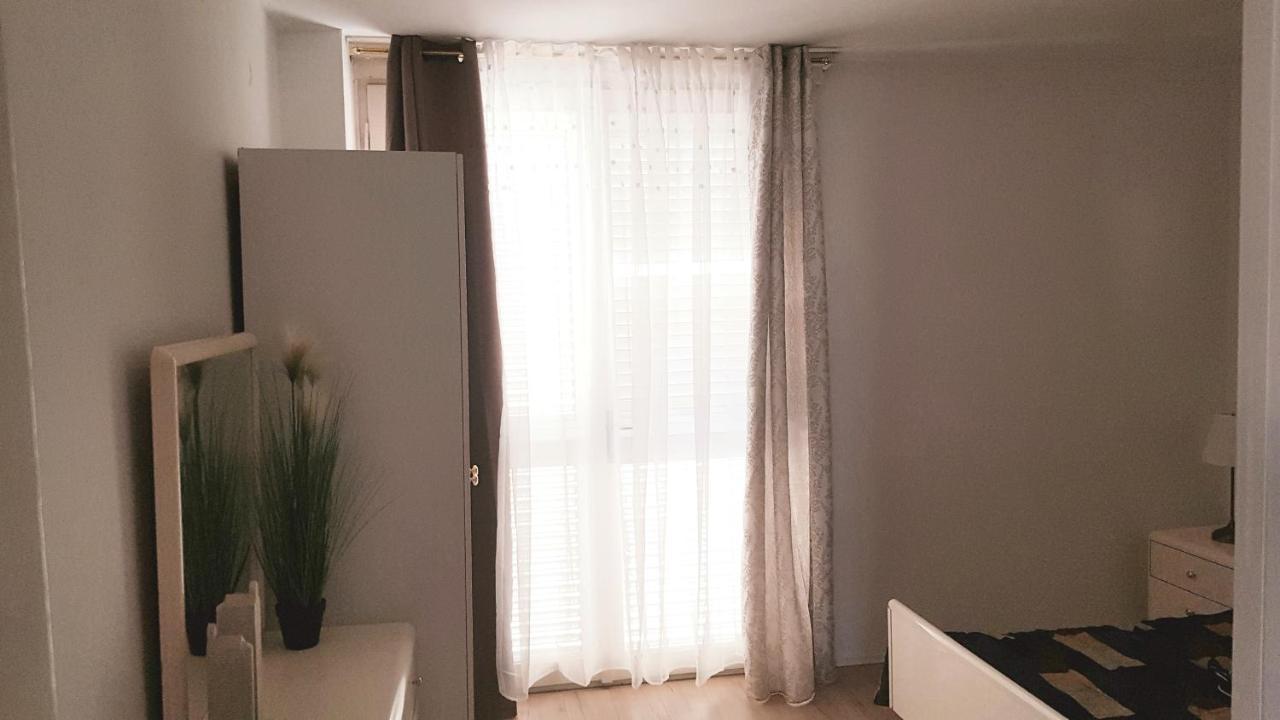 Holiday Apartment Nina , Zadar Old Town Exterior photo